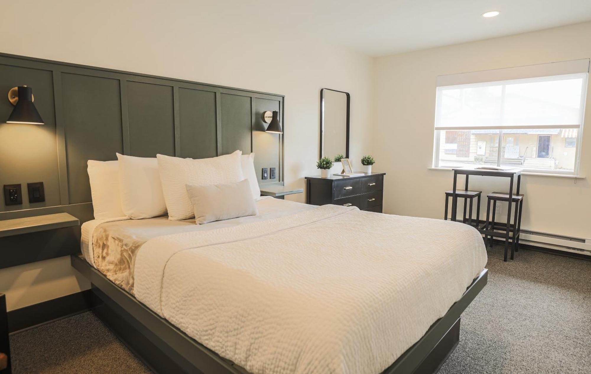 River City Inn Parsons Extérieur photo